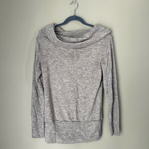 Cozy Gray Cowl Neck Sweater | Women’s Small | Classic Chic Layering Top